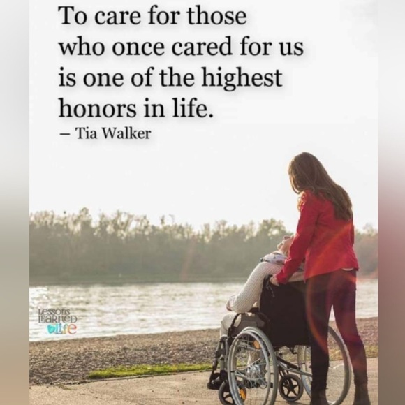 ⚜️  MAGIC ATTIC ALISON DOLL w 🗝 & BOOK 📚 1996 - Picture 15 of 16